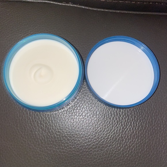 Harry’s Texturizing Putty - Picture 3 of 3